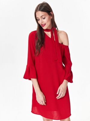 Top Secret Šaty dámské červené s odhaleným ramenem